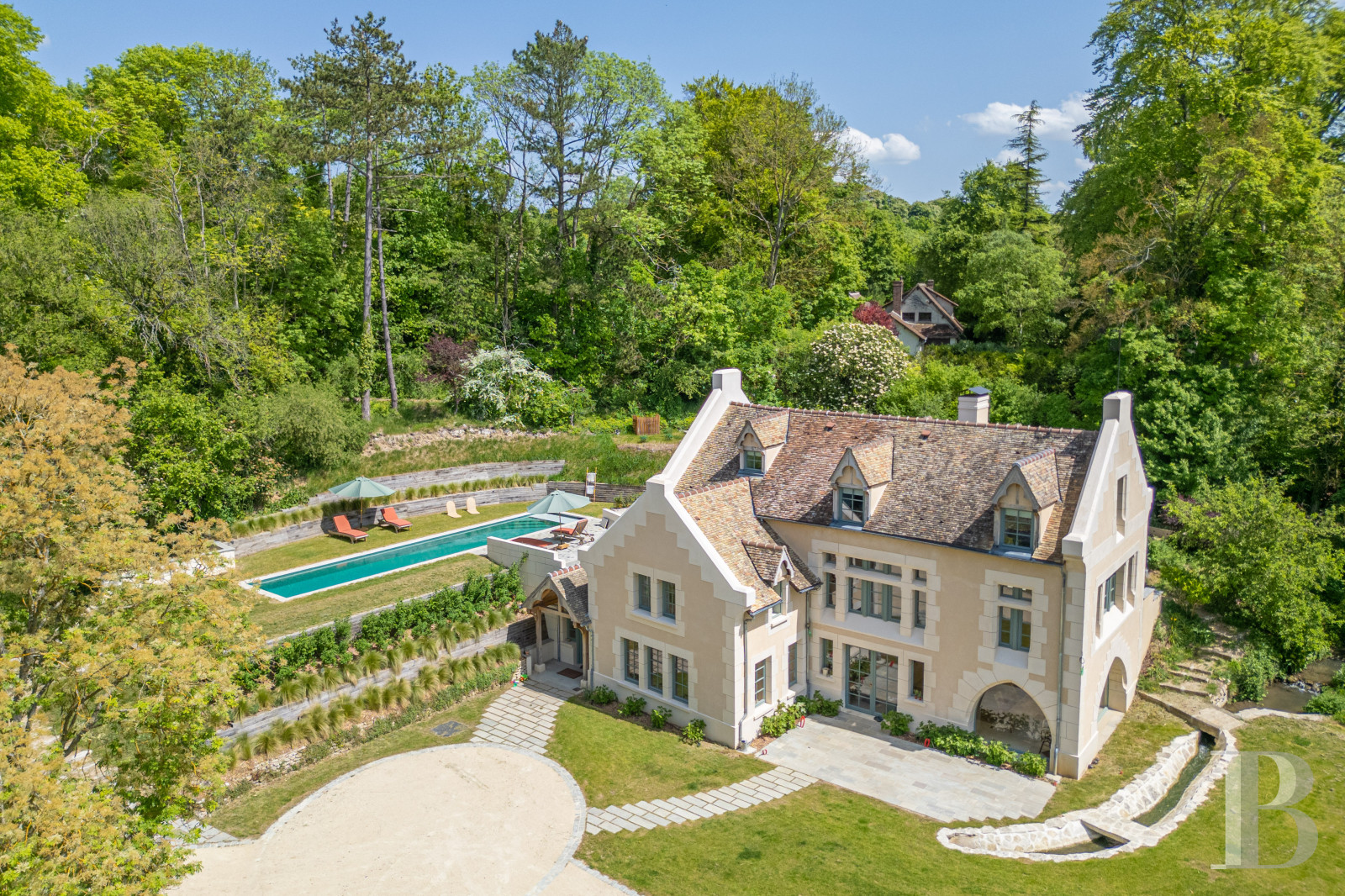 A completely renovated former mill halfway between Mantes-la-Jolie and Dreux in the Eure-et-Loire department - photo  n°6